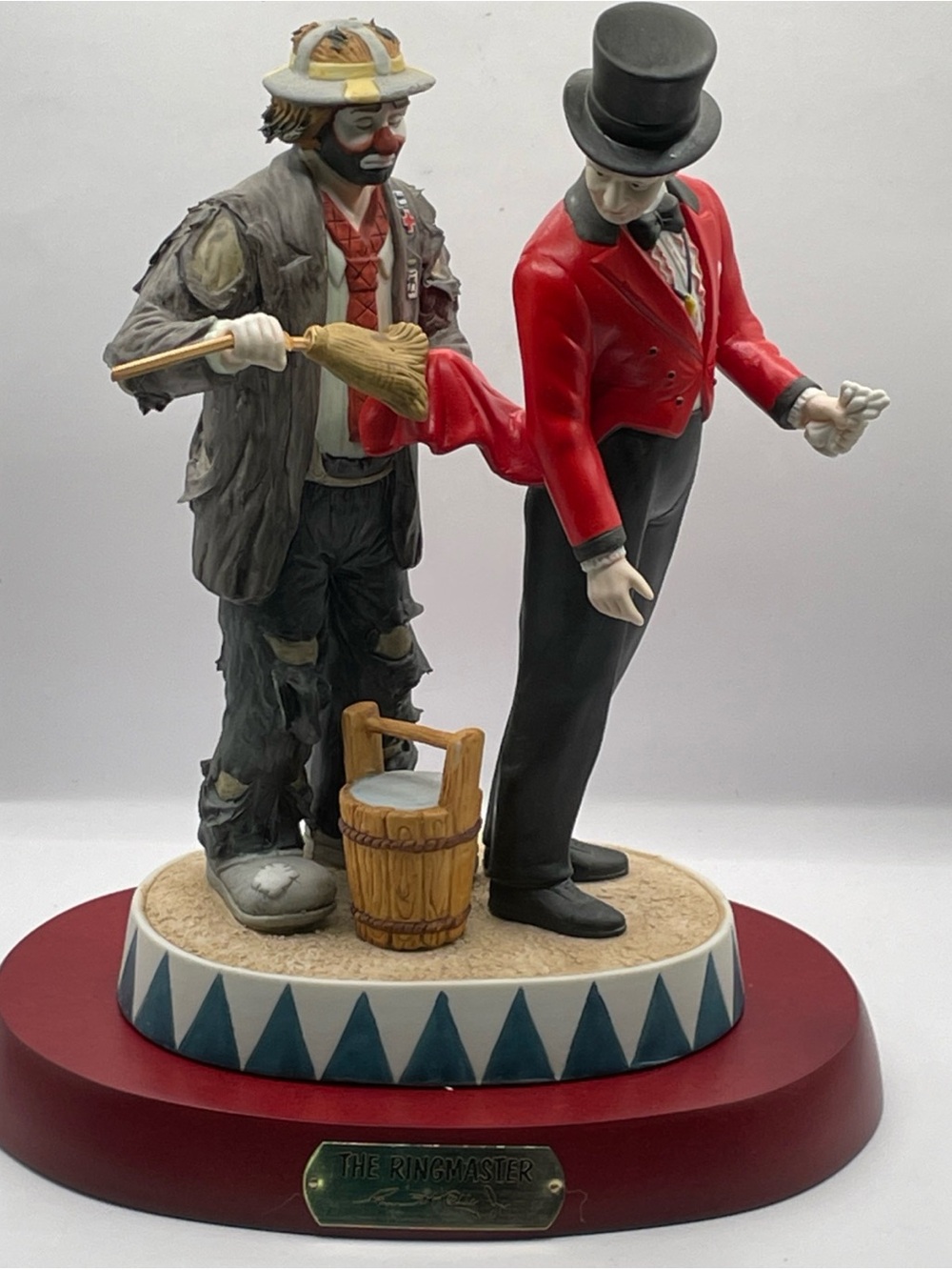 Emmett Kelly Jr. The Ringmaster Clown 1993 EKJ #9993 SIGNED 9.5” + Pedestal